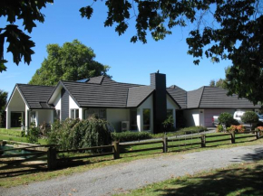  Karapiro Willows Luxury B & B  Кеймбридж